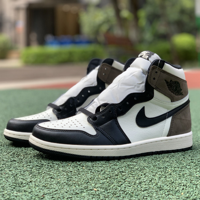 Air Jordan 1 Dark Mocha AJ1 Sneaker - DesignerGu