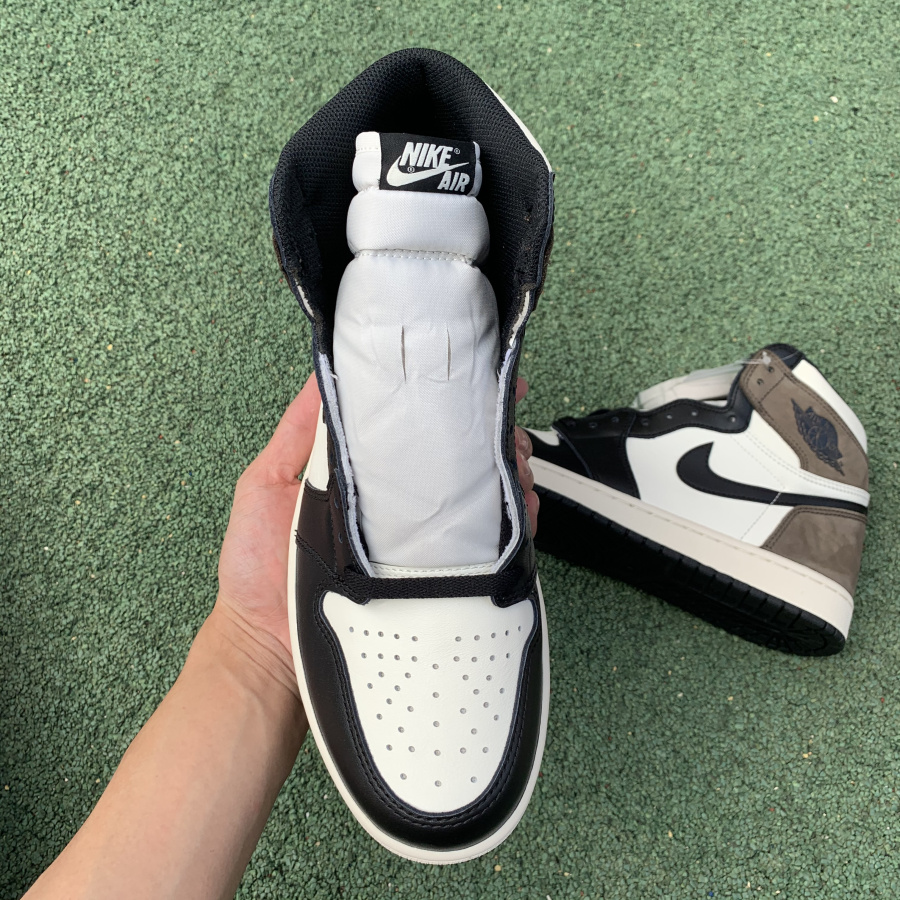 Air Jordan 1 Dark Mocha AJ1 Sneaker - DesignerGu