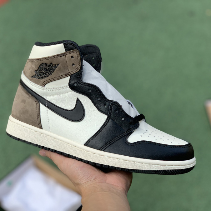 Air Jordan 1 Dark Mocha AJ1 Sneaker - DesignerGu