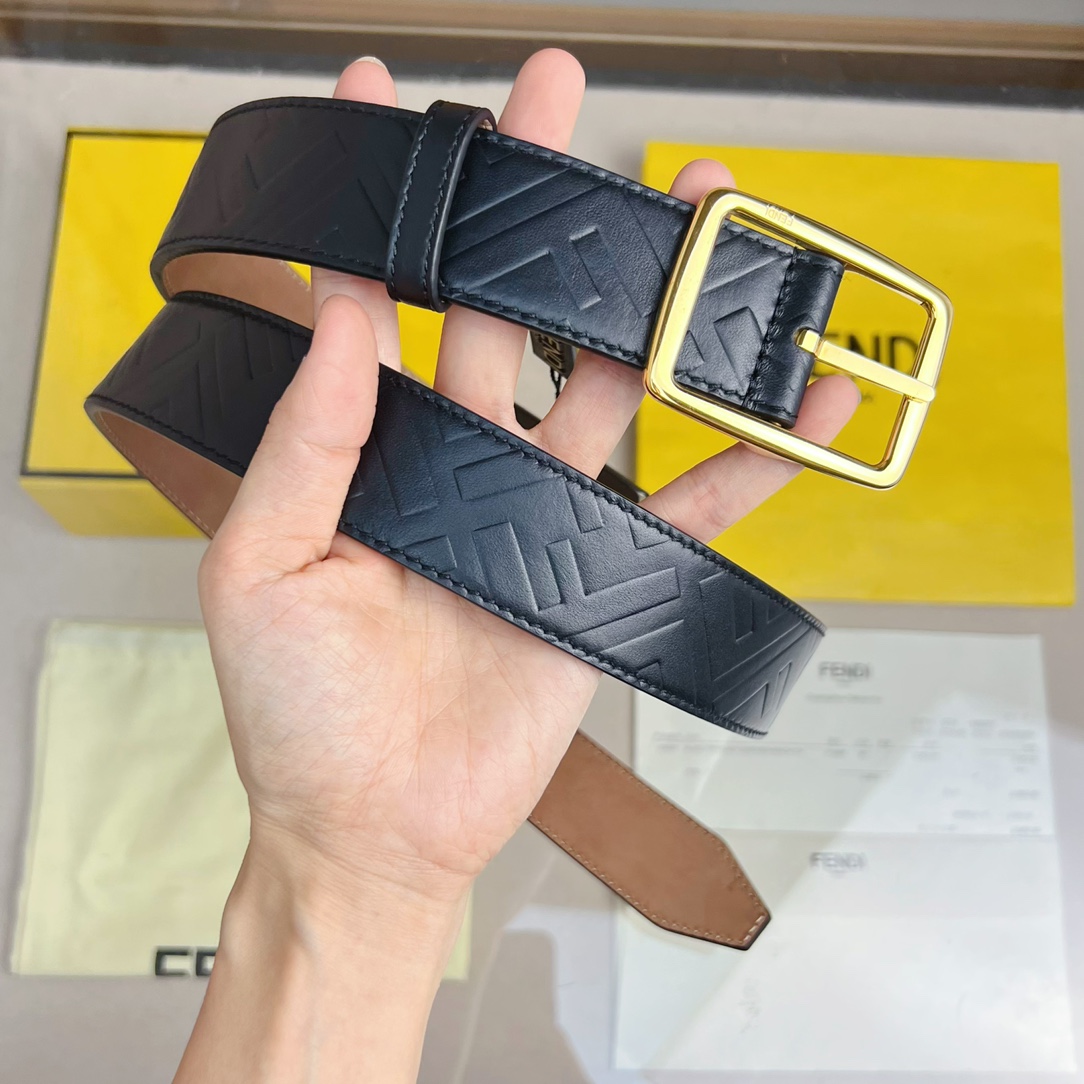 Fendi Leather Belt  - DesignerGu