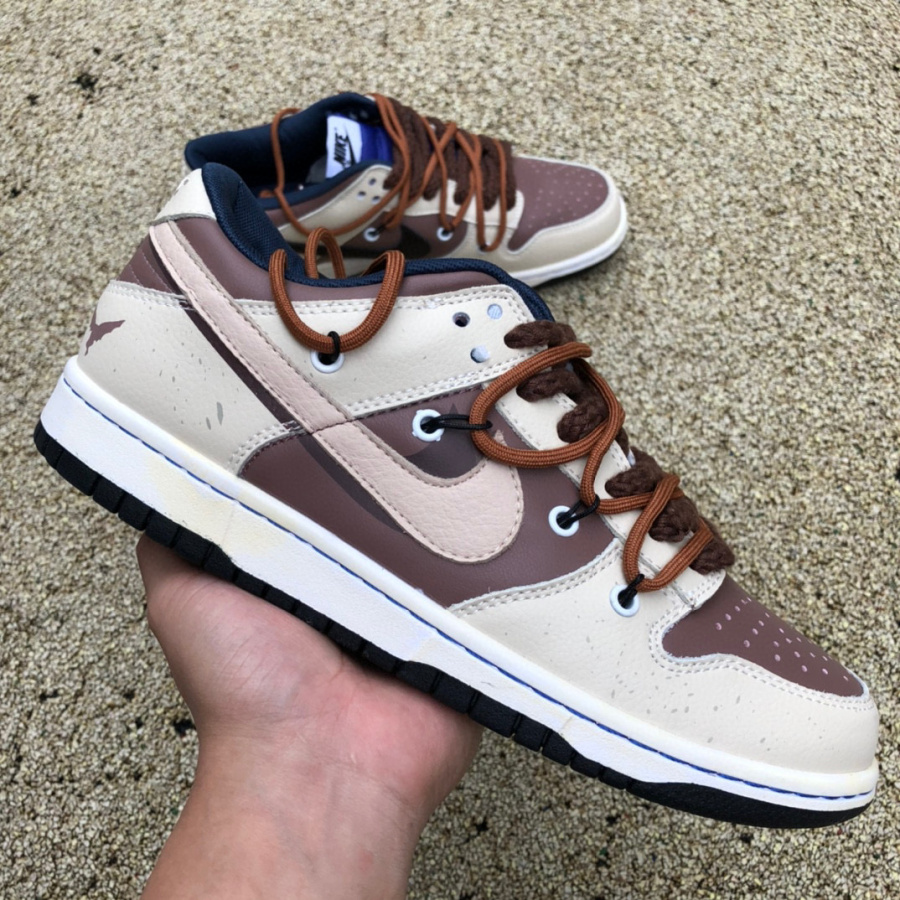 Nike SB Dunk Low Lot