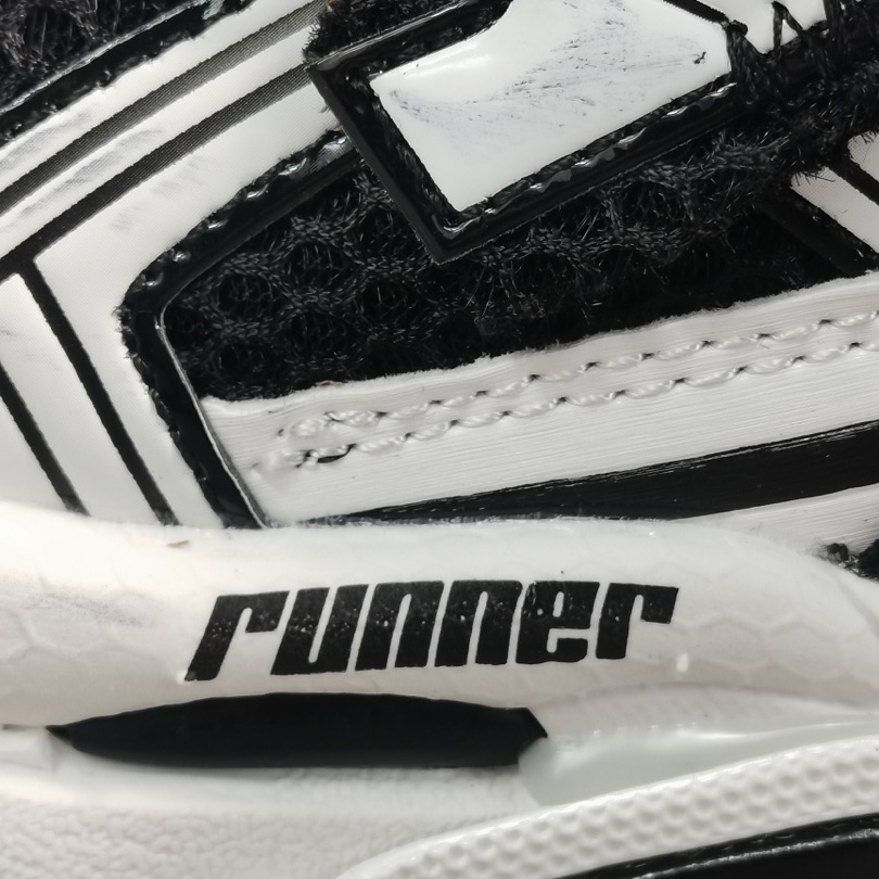 Balenciaga Runner Sneakers - DesignerGu