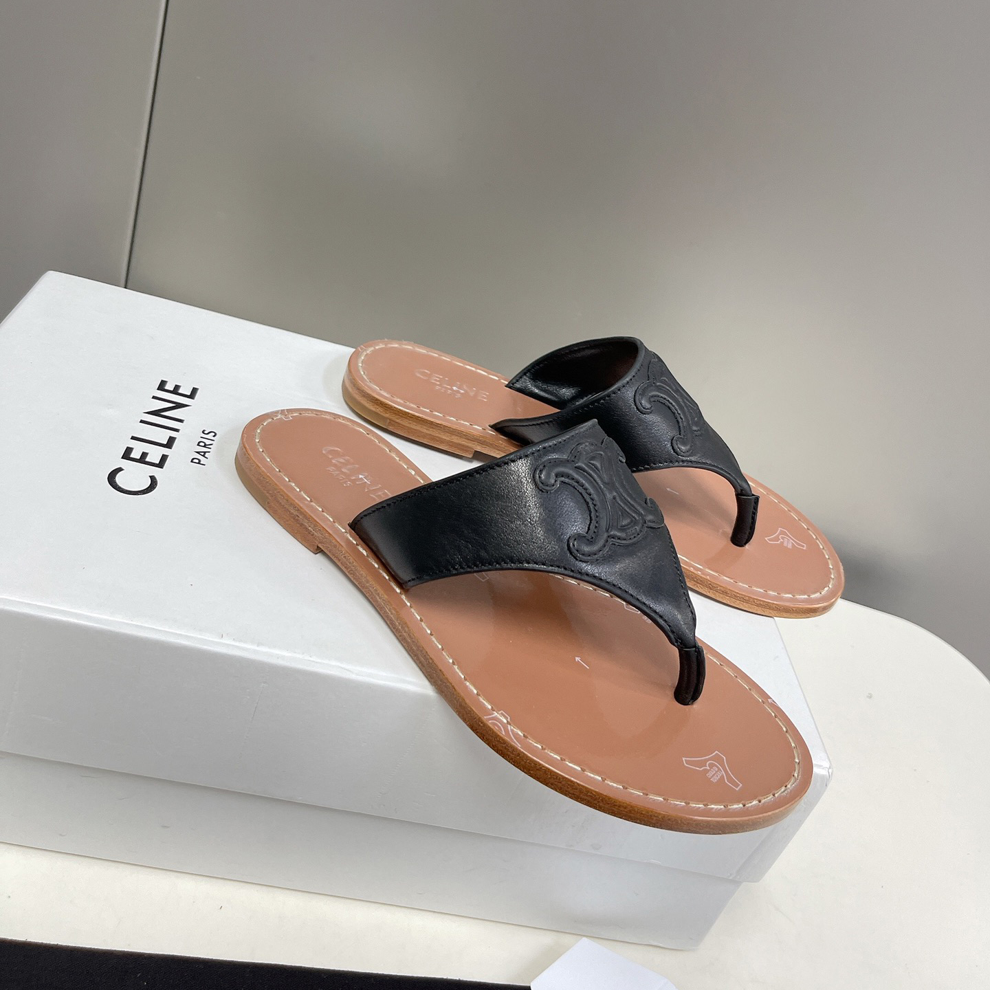 Celine Triomphe Flat Thong In Calfskin Black - DesignerGu