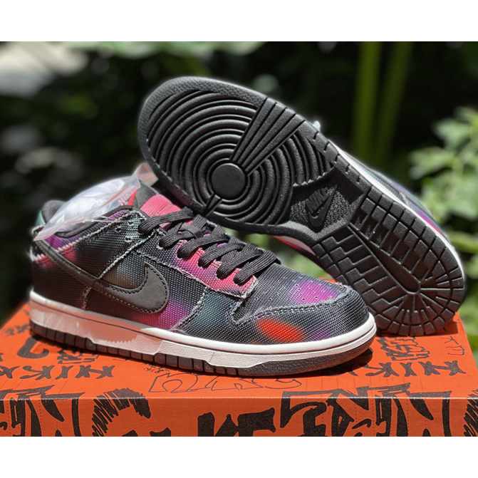 Nike Dunk Low “Graffiti” Sneaker   DM0108-002 - DesignerGu