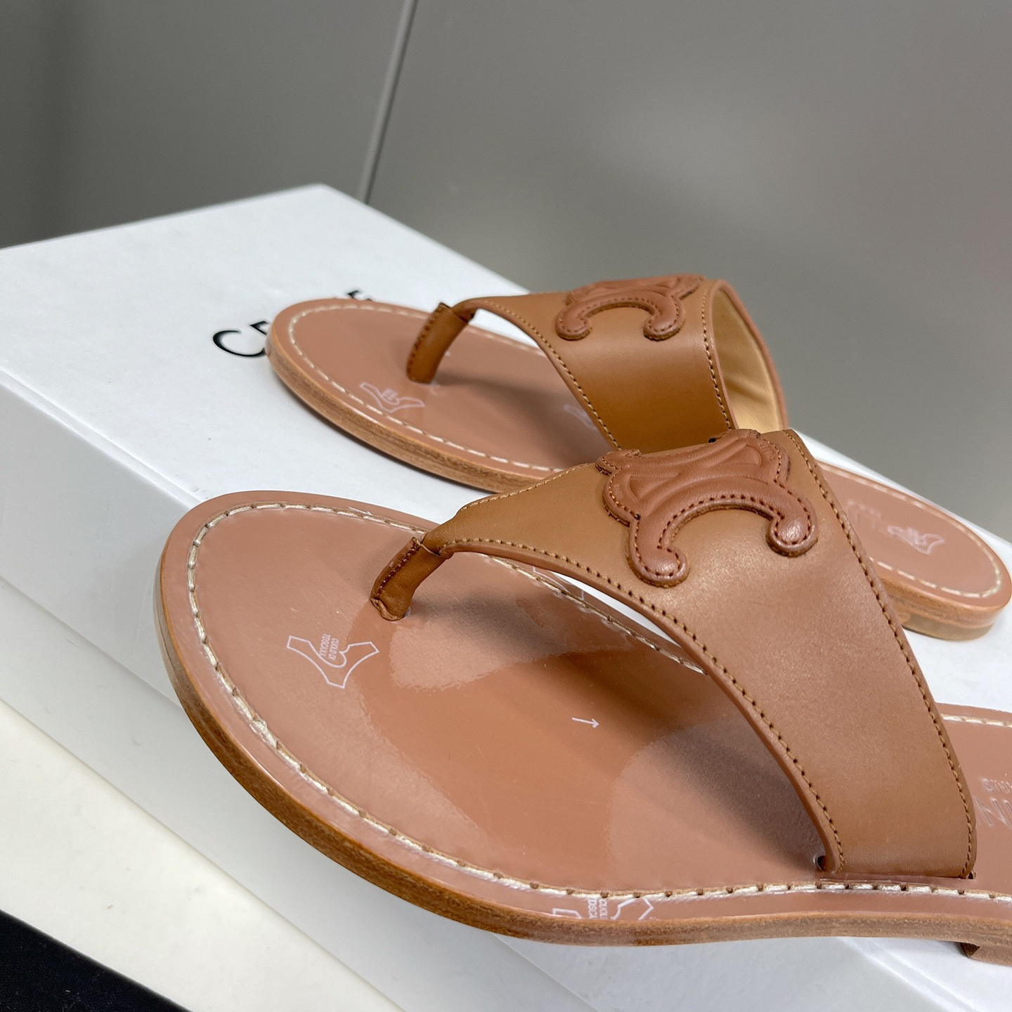 Celine Triomphe Flat Thong In Calfskin Tan - DesignerGu