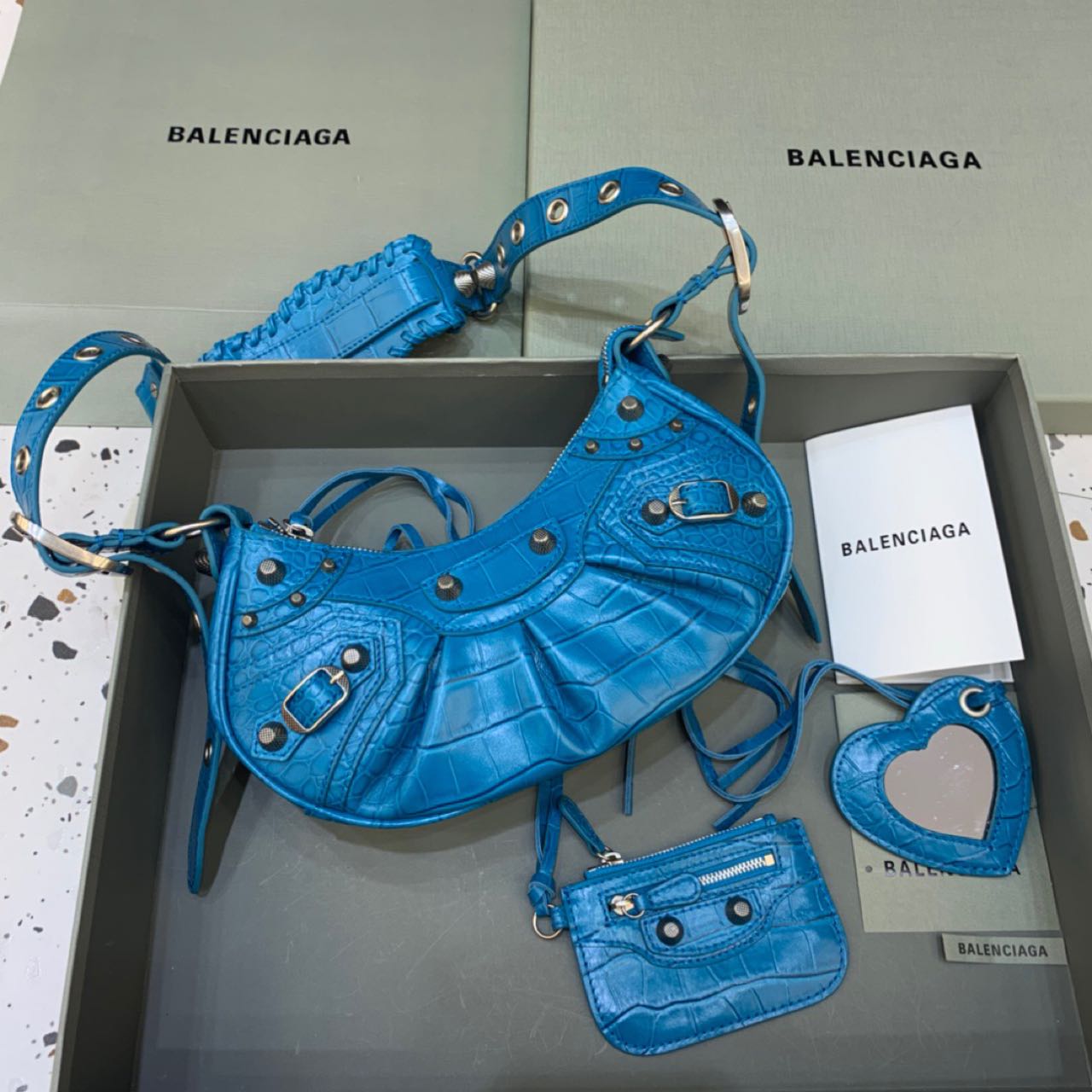 Balenciaga Le Cagole XS Shoulder Bag In Blue(26-12-6cm) - DesignerGu