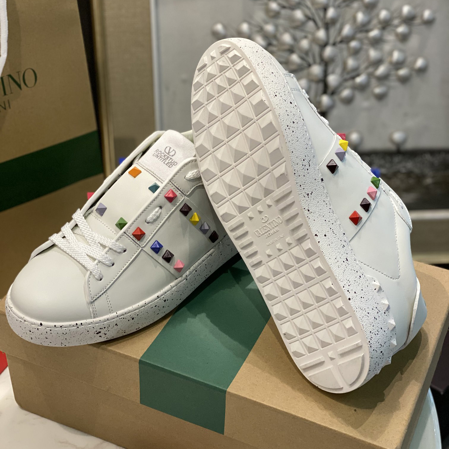 Valenti  Open For A Change Sneaker In Bio-Based Material In White/Multicolor - DesignerGu