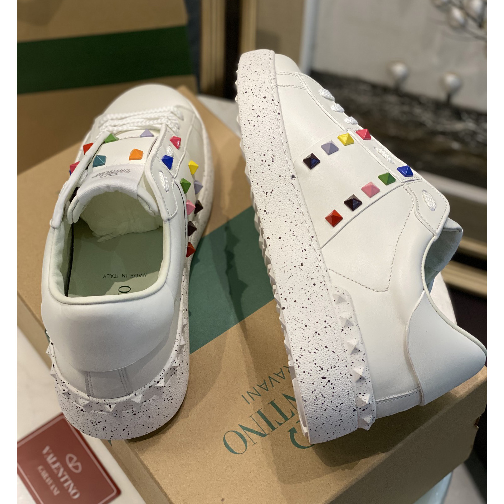 Valenti  Open For A Change Sneaker In Bio-Based Material In White/Multicolor - DesignerGu