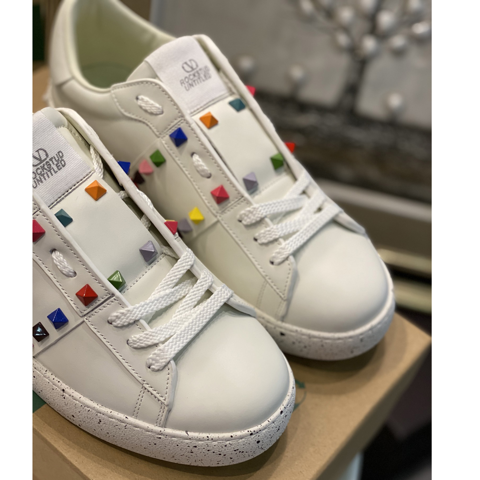 Valenti  Open For A Change Sneaker In Bio-Based Material In White/Multicolor - DesignerGu