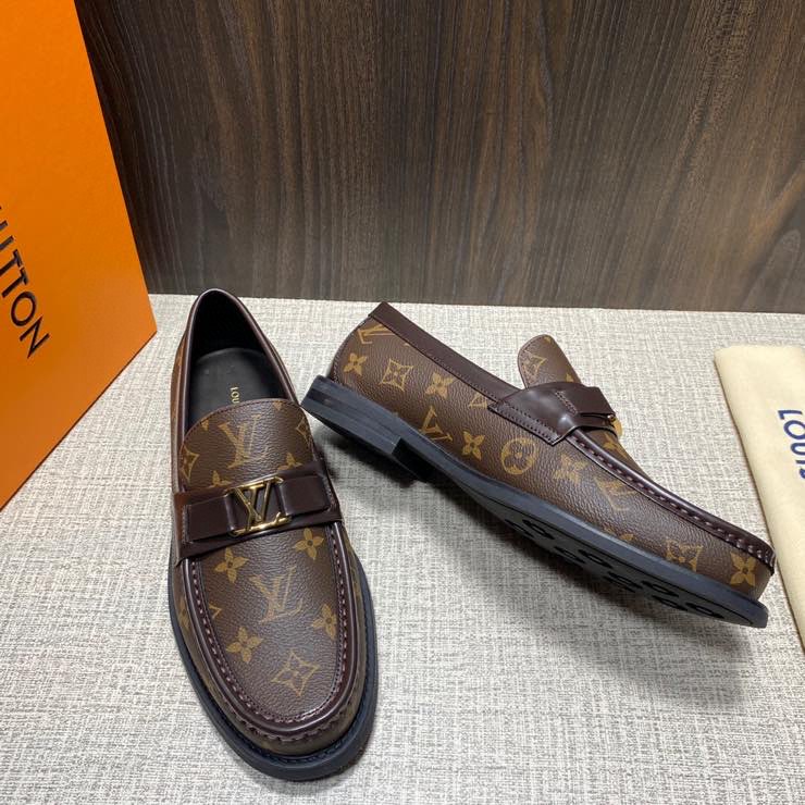 Louis Vuitton Major Loafer - DesignerGu