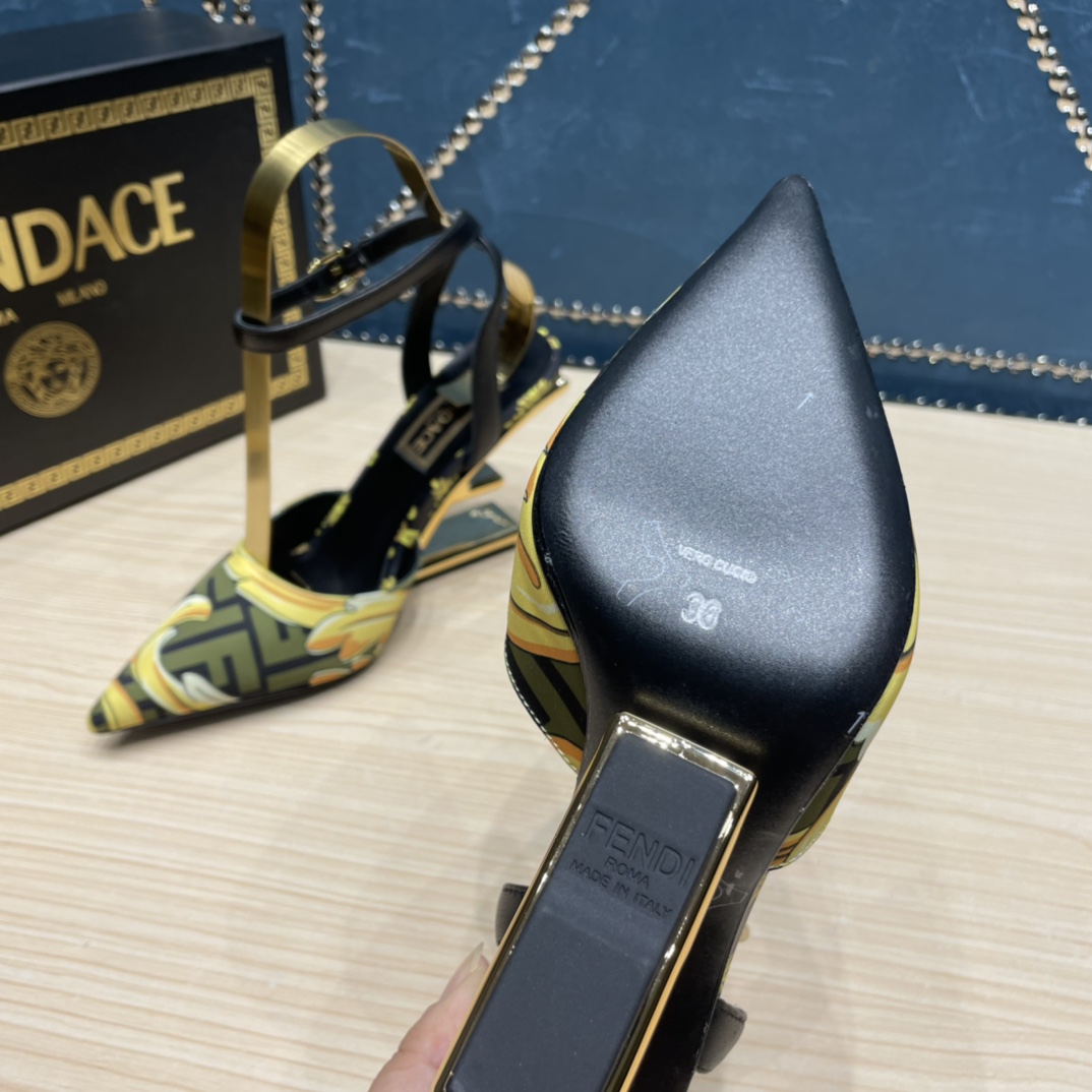 Fendi x Versace Fendace Printed Silk High-Heeled Slingbacks - DesignerGu