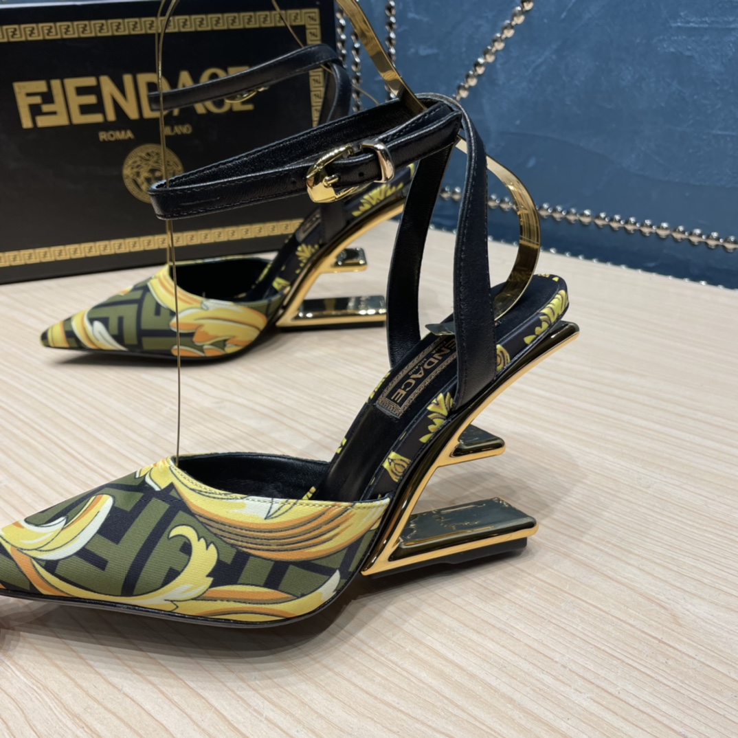 Fendi x Versace Fendace Printed Silk High-Heeled Slingbacks - DesignerGu