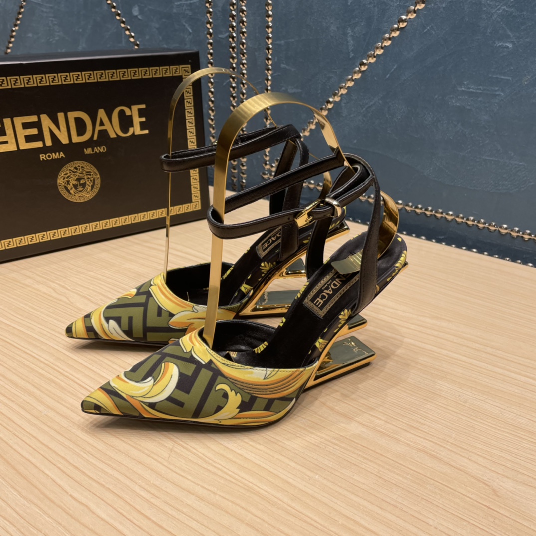 Fendi x Versace Fendace Printed Silk High-Heeled Slingbacks - DesignerGu