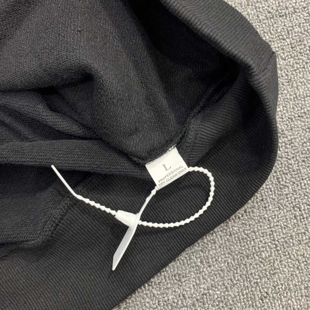 Sp5der Angel Number Hoodie In Black - DesignerGu