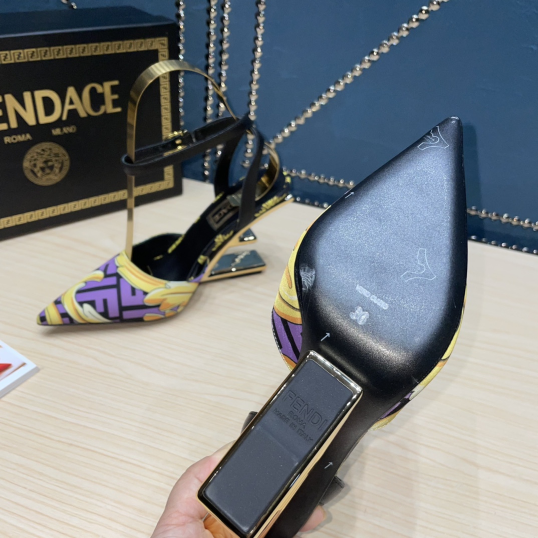 Fendi x Versace Fendace Printed Silk High-Heeled Slingbacks - DesignerGu