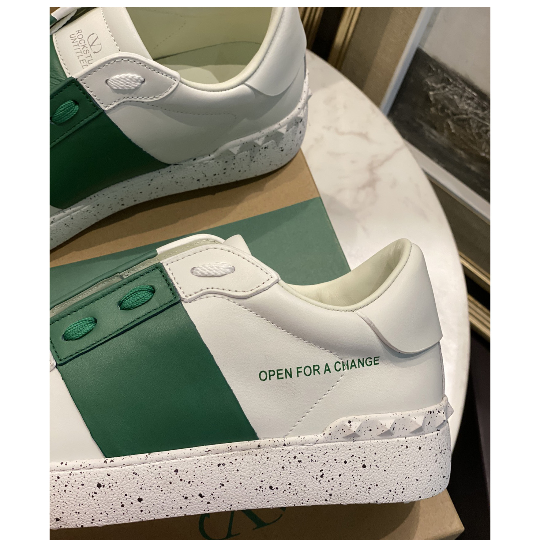 Valenti Open For A Change Sneaker In Bio-Based Material In White/Green - DesignerGu