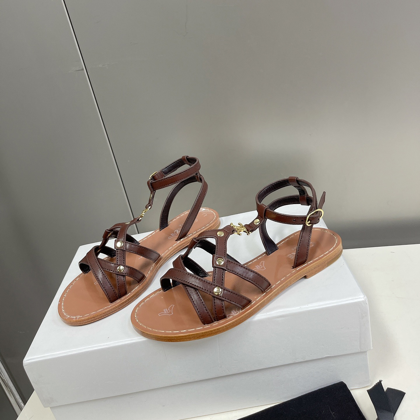 Celine Taillat Triomphe Sandal In Light Brown - DesignerGu