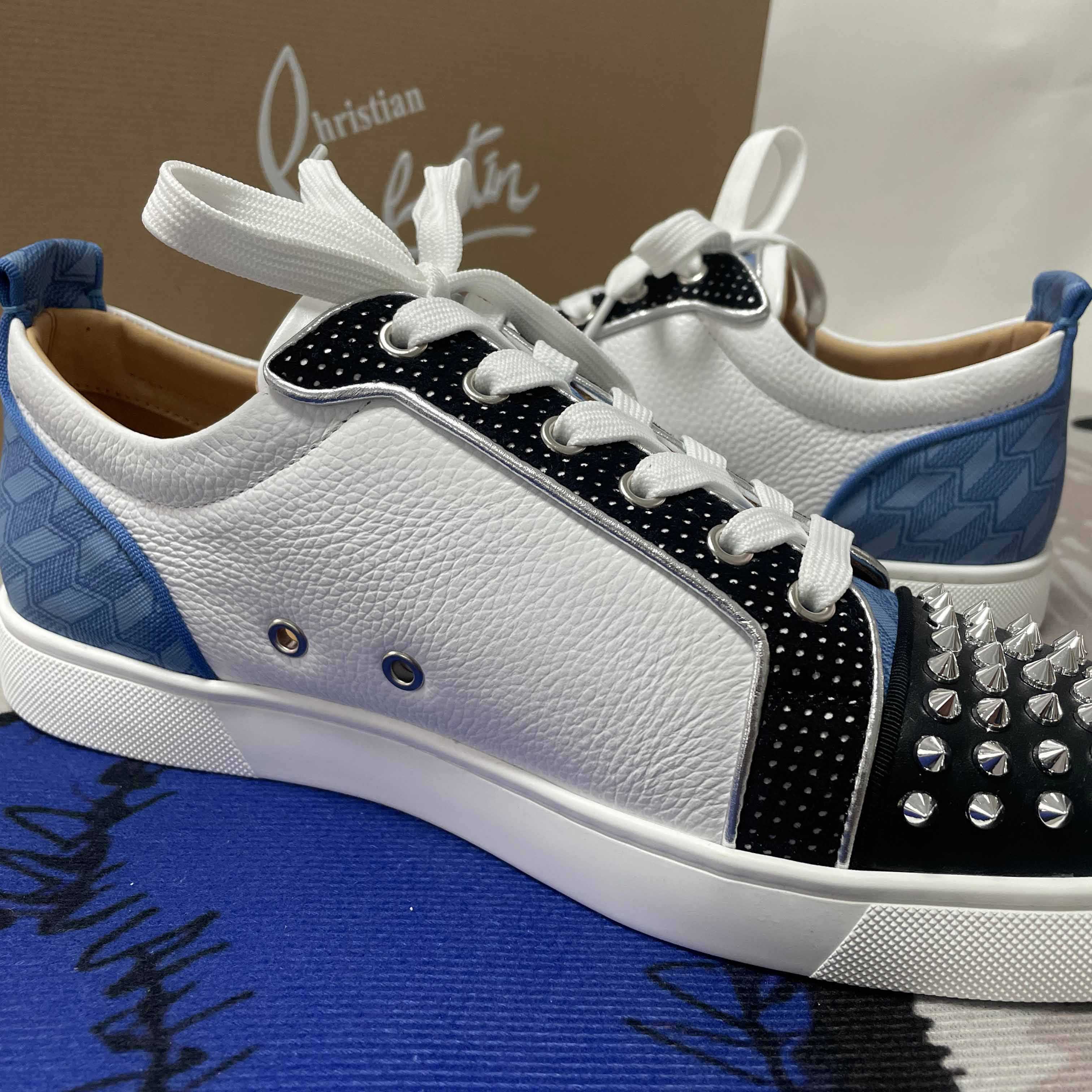 Christian Louboutin Sneaker - DesignerGu