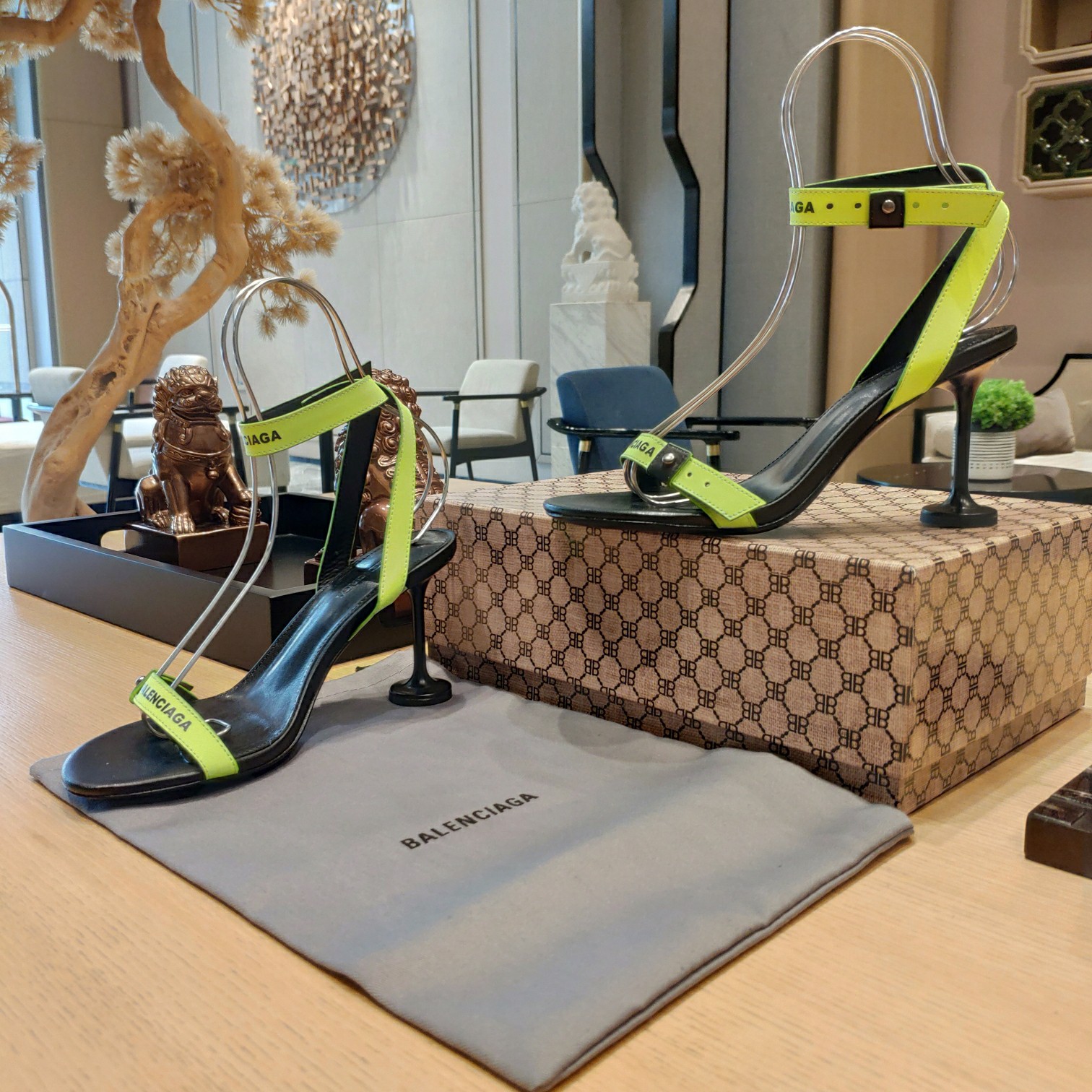 Balenciaga Afterhour 90mm Sandal In Neon Yellow And Black Smooth Calfskin - DesignerGu