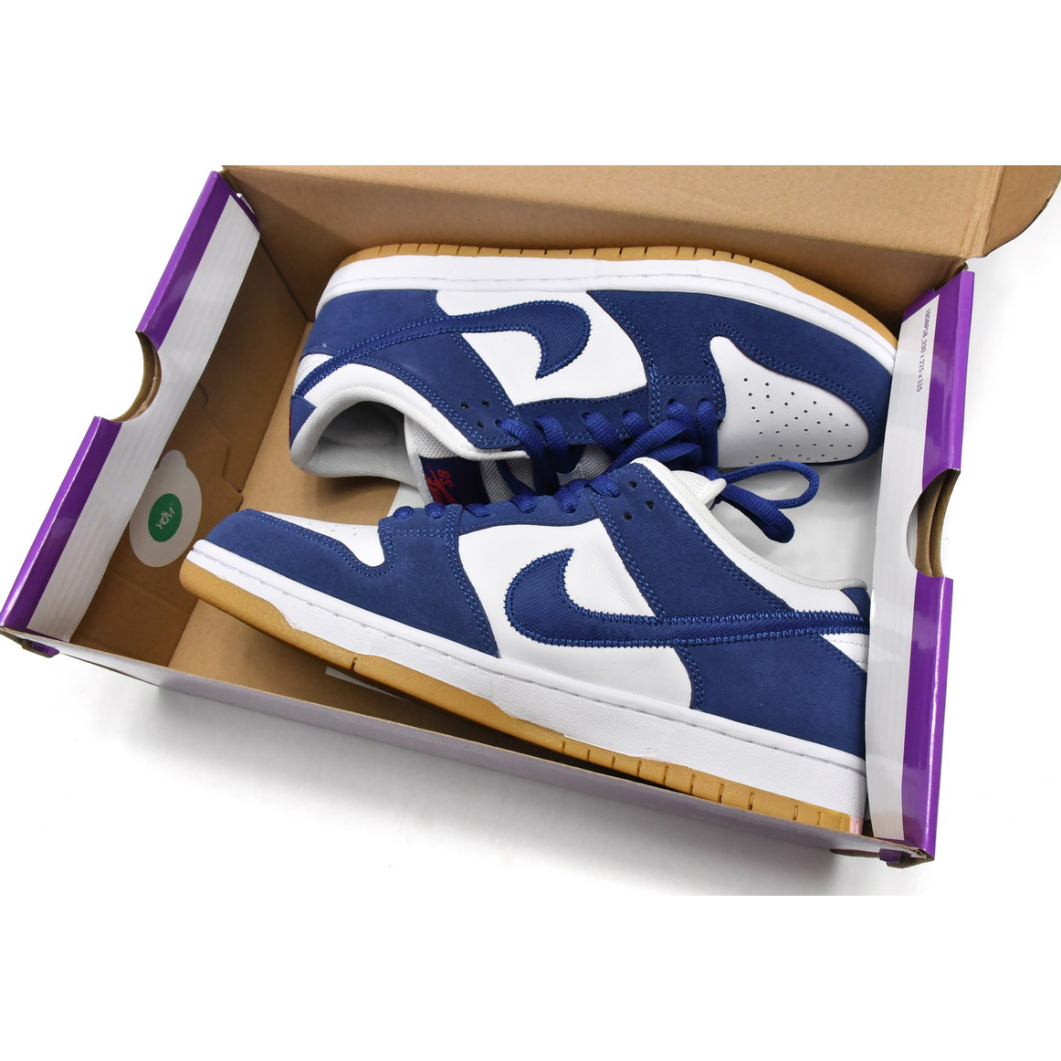 Nike Dunk Low LA Dodgers Sneaker  DO9395-400 - DesignerGu