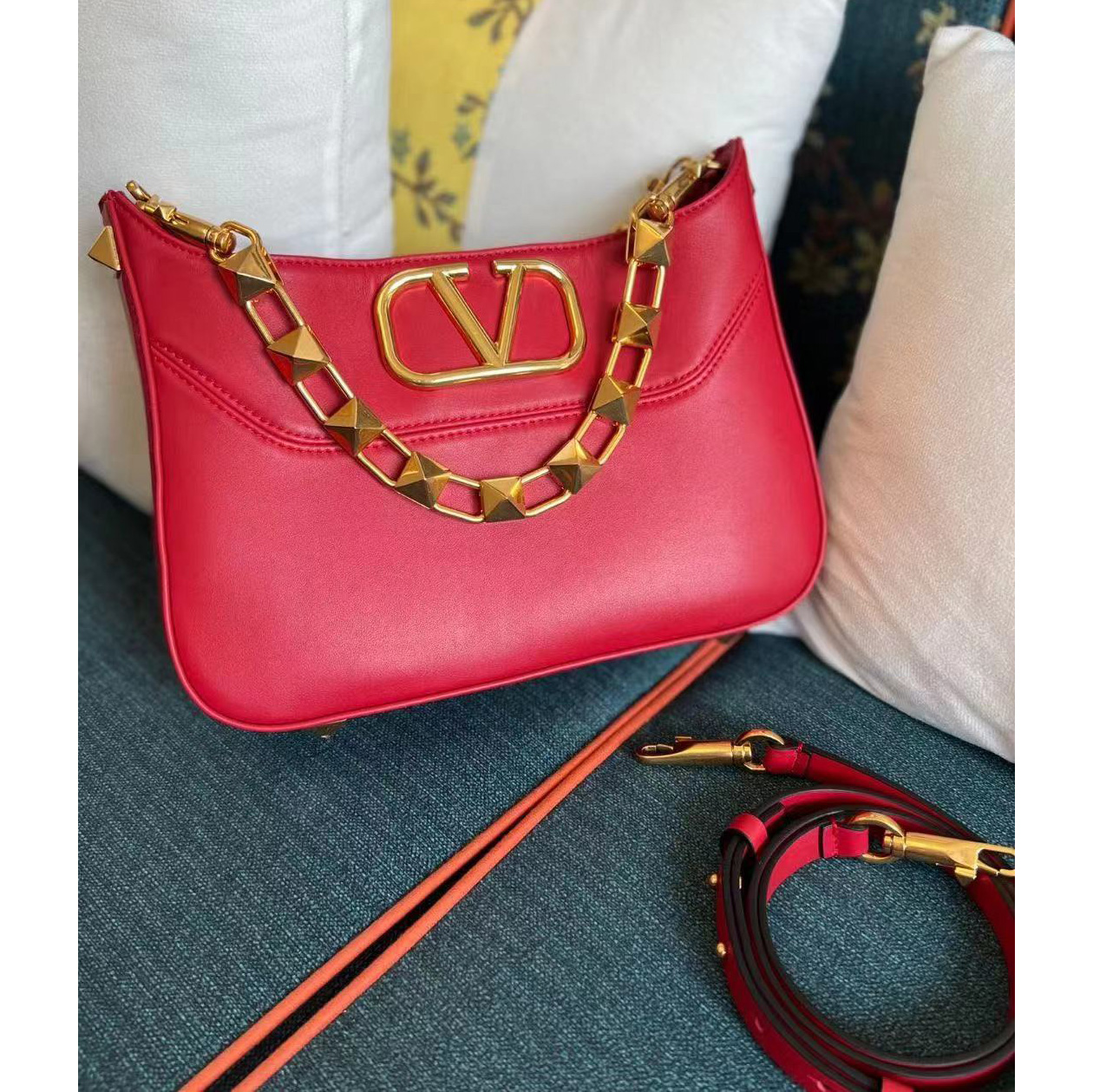 Valenti  Vlogo Handbag(28-22-8cm) - DesignerGu