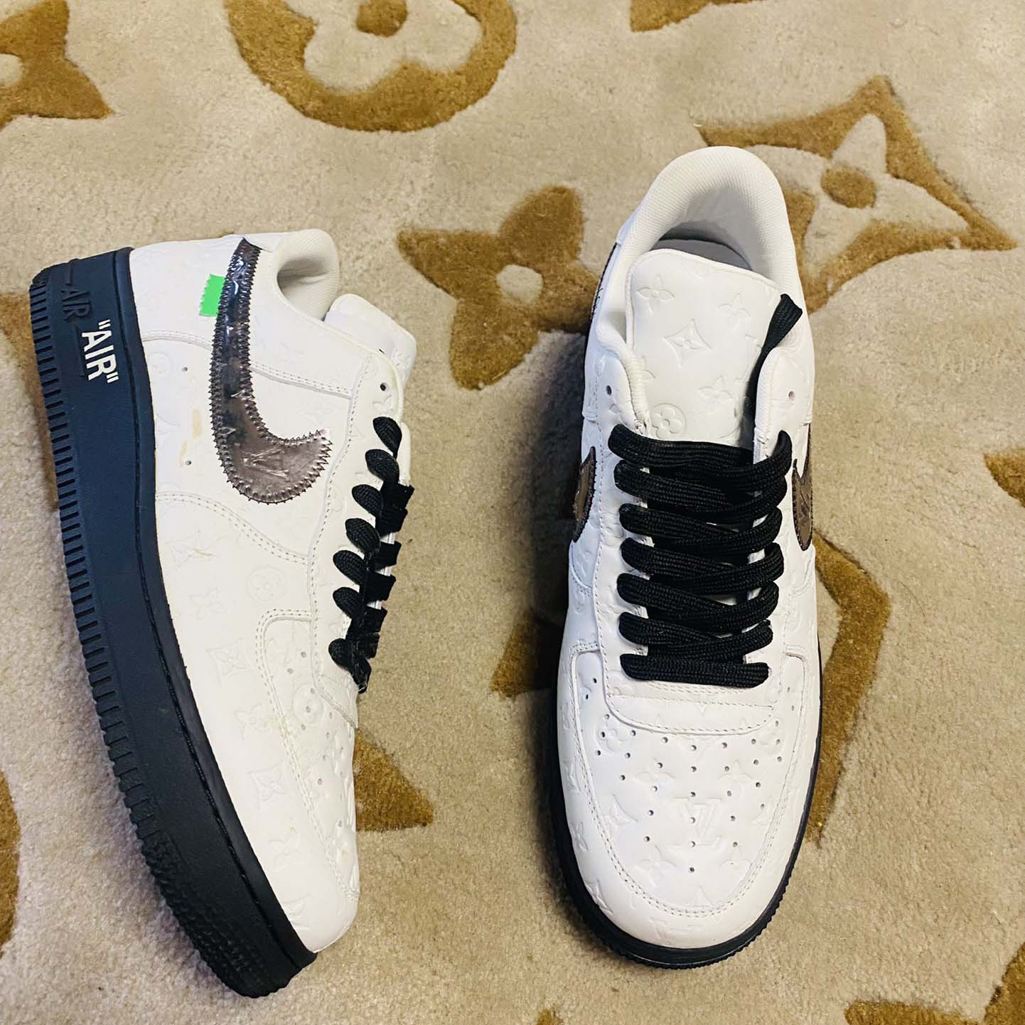 Louis Vuitton X Nike Air Force 1 Sneaker - DesignerGu