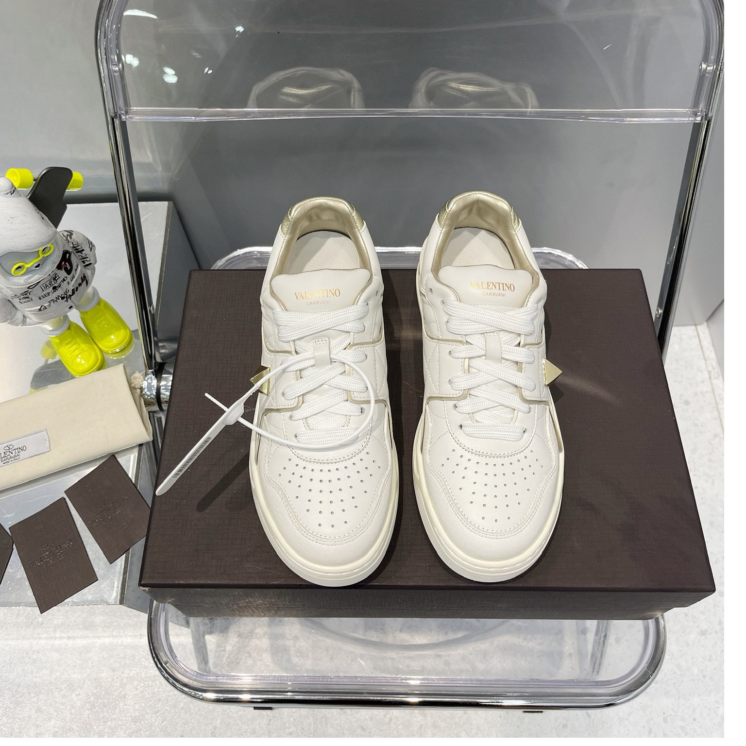 Valenti  One Stud Low-Top Calfskin Sneaker - DesignerGu