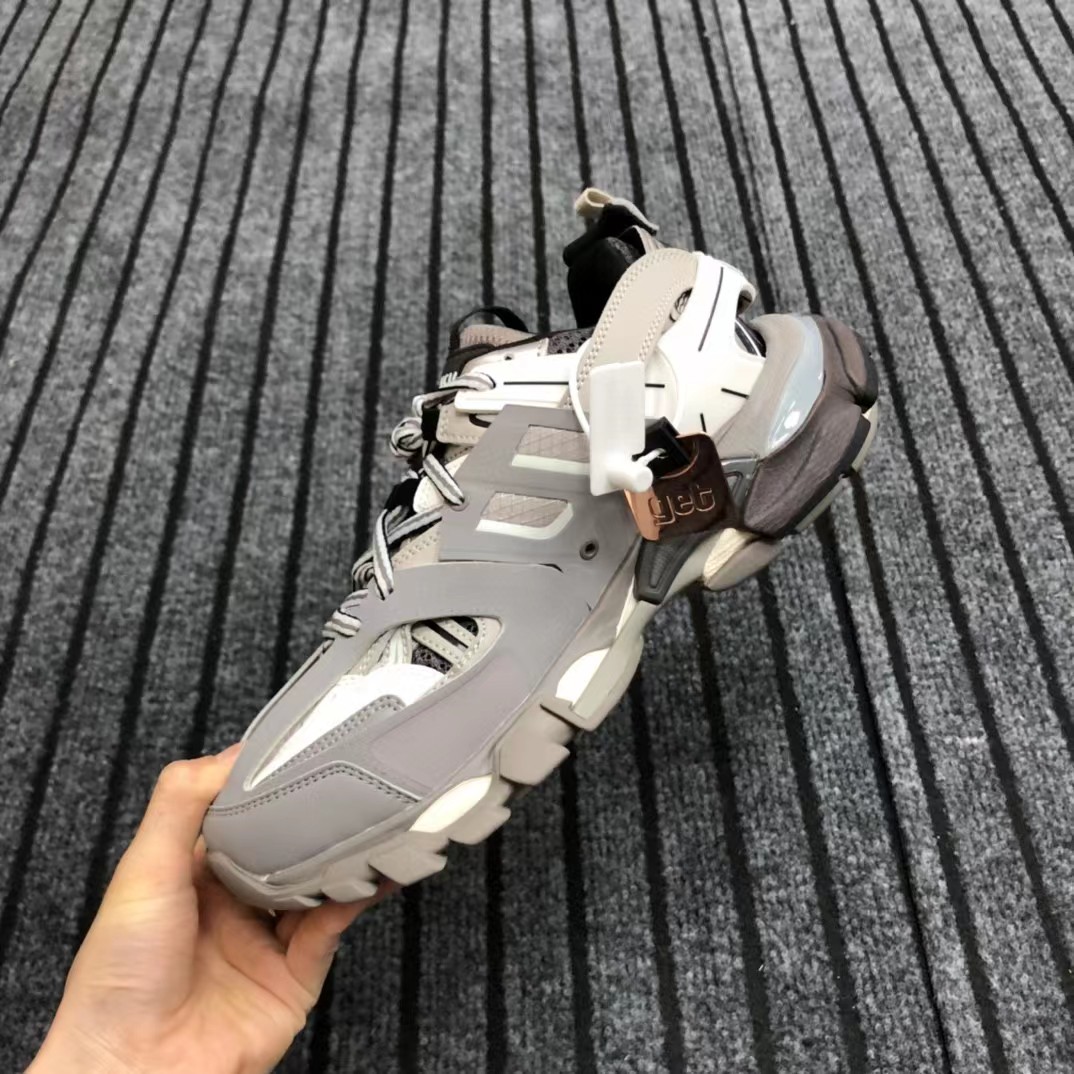 Balenciaga Track 3.0  Sneaker - DesignerGu