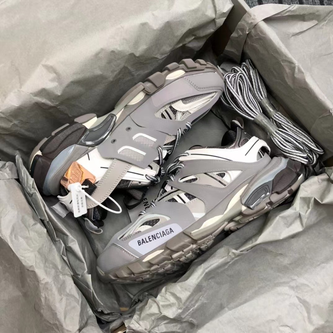 Balenciaga Track 3.0  Sneaker - DesignerGu