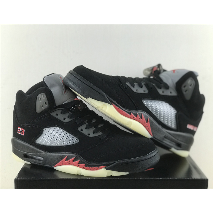 Air Jordan 5 Gore-Tex “Off-Noir”  Sneaker      DR0092-001 - DesignerGu