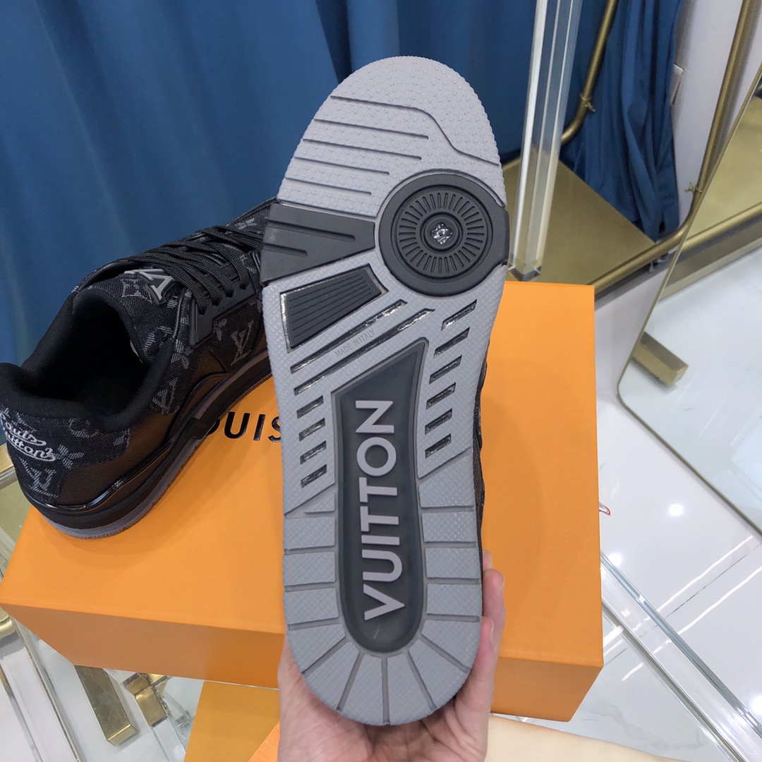 Louis Vuitton LV Trainer Sneaker    1A9IPP - DesignerGu