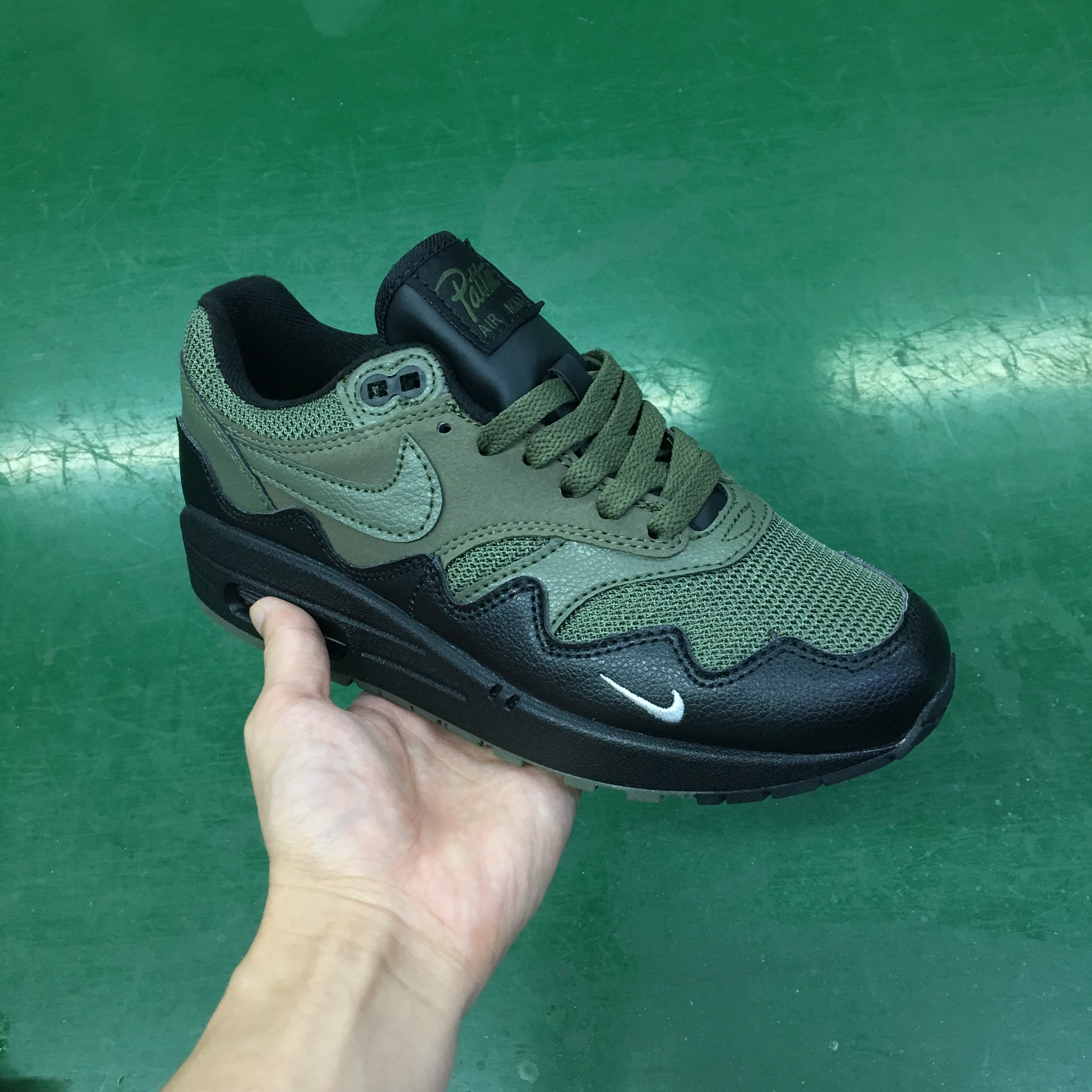 Patta x Nike Air Max 1“Monarch”Sneaker - DesignerGu