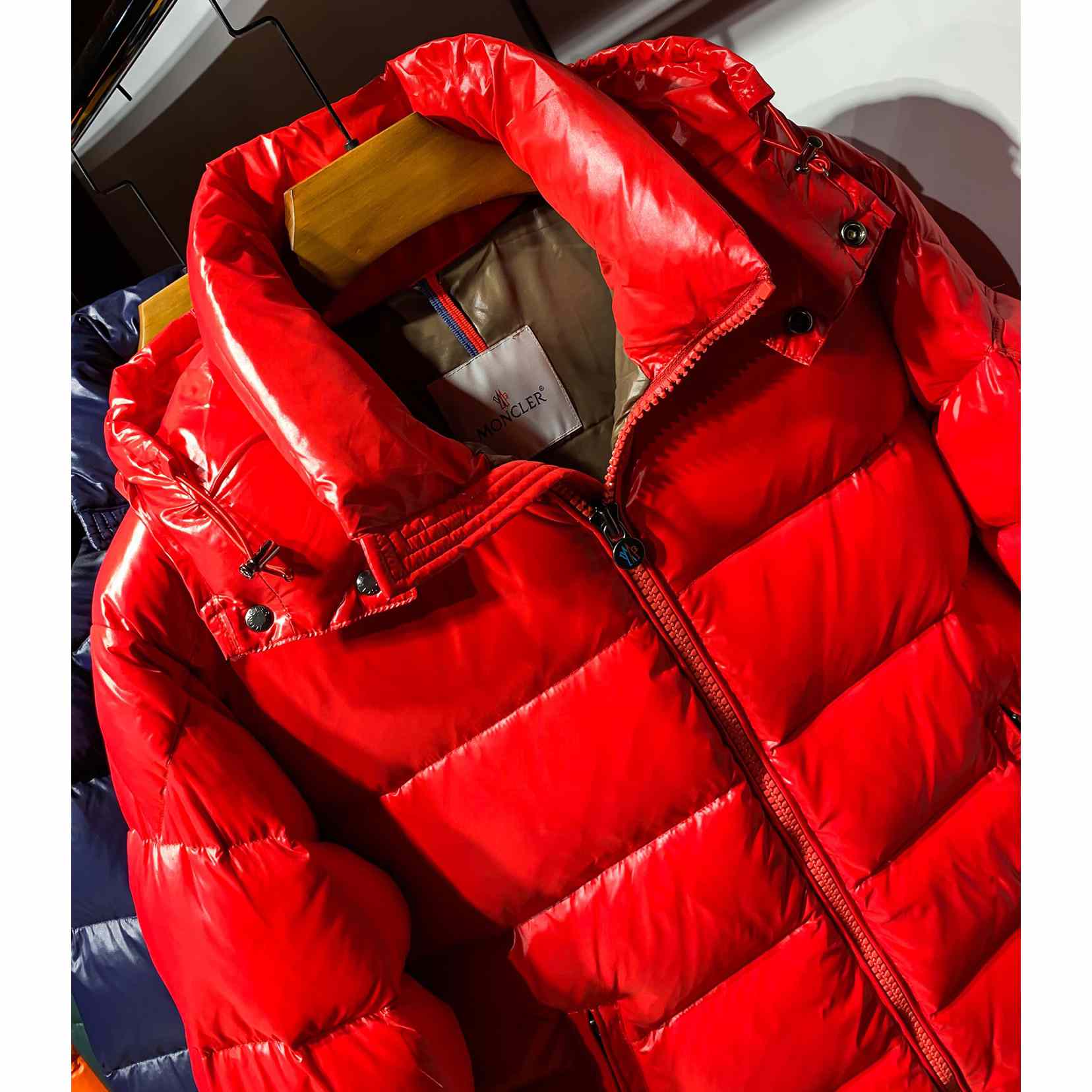 Moncler Short Down Jacket - DesignerGu