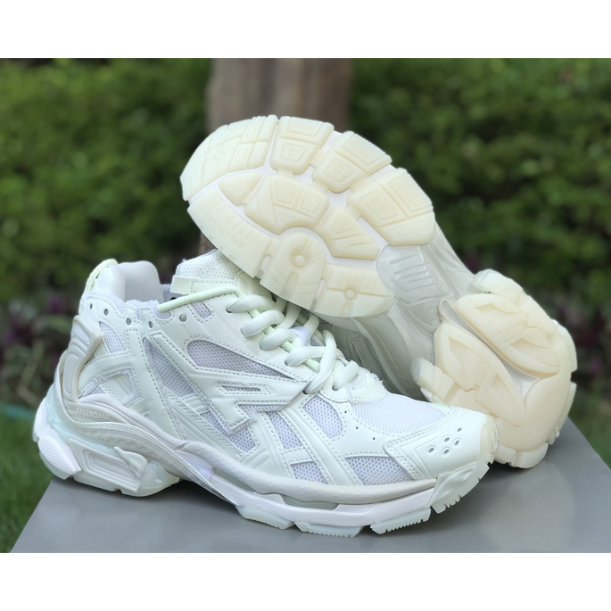 Balenciaga Track Sneaker  - DesignerGu