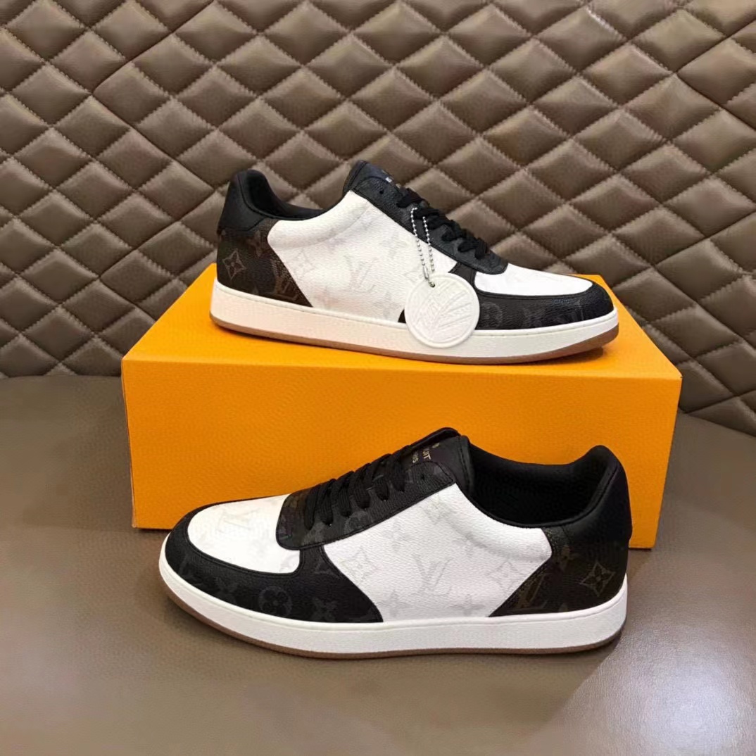 Louis Vuitton Rivoli Sneaker   1A8WGA - DesignerGu