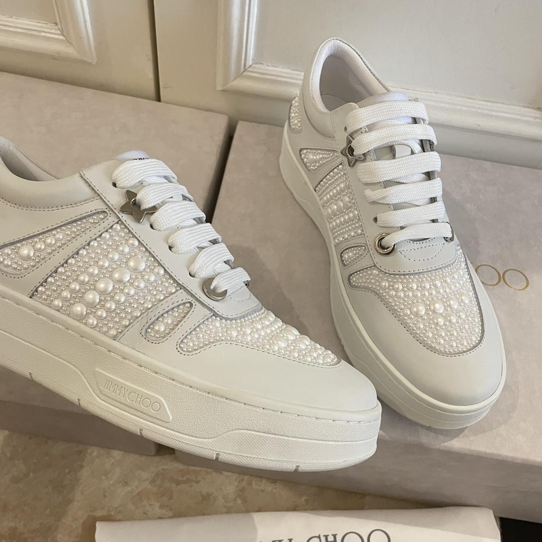 Jimmy Choo Hawaii/F White Calf Leather And Canvas Low Top Trainers With Pearl Embellishment - DesignerGu