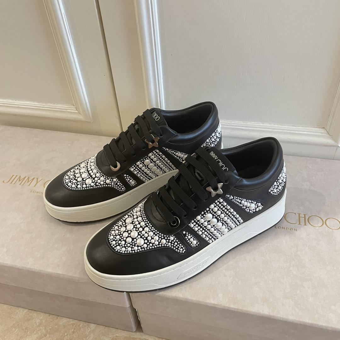 Jimmy Choo Hawaii/F Black Calf Leather And Canvas Low Top Trainers With Pearl Embellishment - DesignerGu