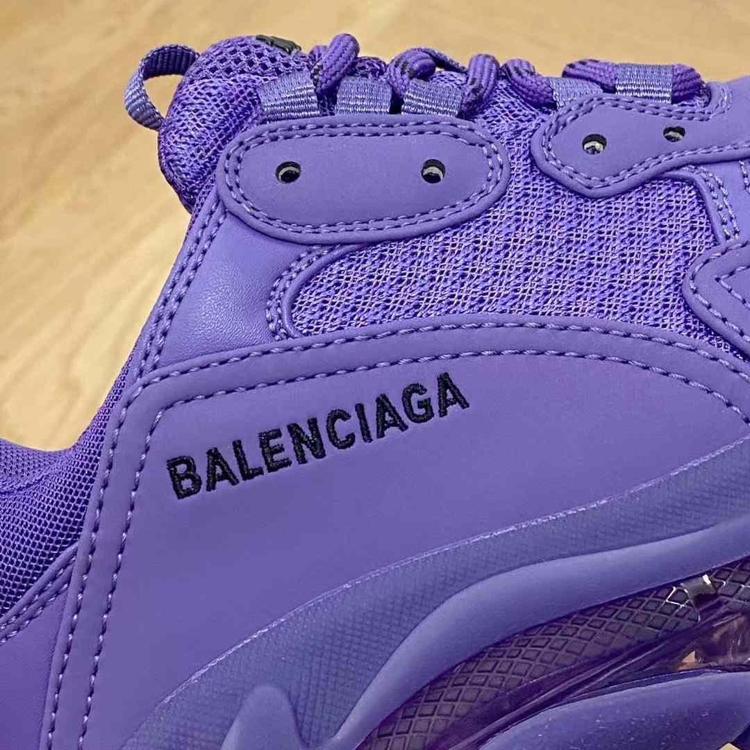 Balenciaga Triple S Sneaker Clear Sole - DesignerGu