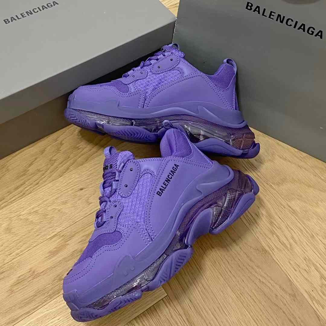 Balenciaga Triple S Sneaker Clear Sole - DesignerGu