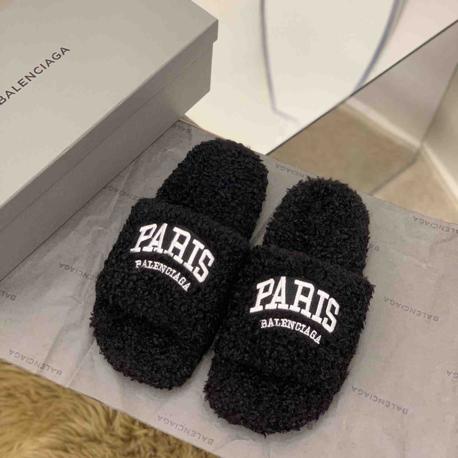 Balenciaga Cities Paris Furry Slide Sandal  - DesignerGu