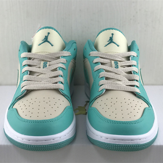 Air Jordan 1 Low Surface Sneaker    DC0774-131 - DesignerGu