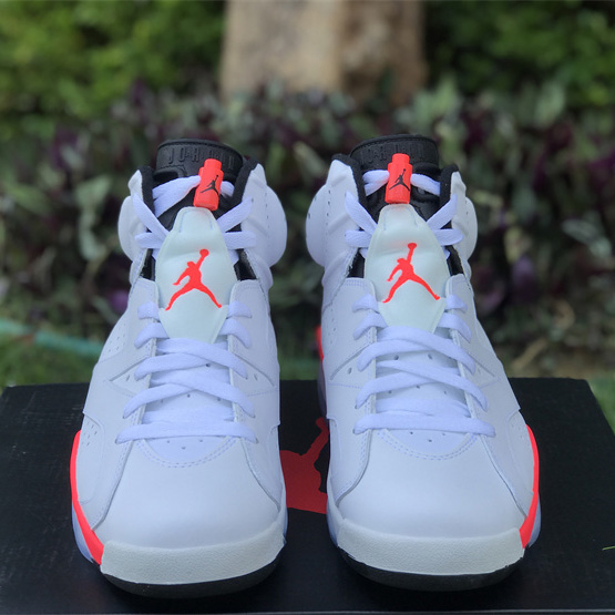 Air Jordan 6 ＂Infrared＂Sneaker     384664-123 - DesignerGu