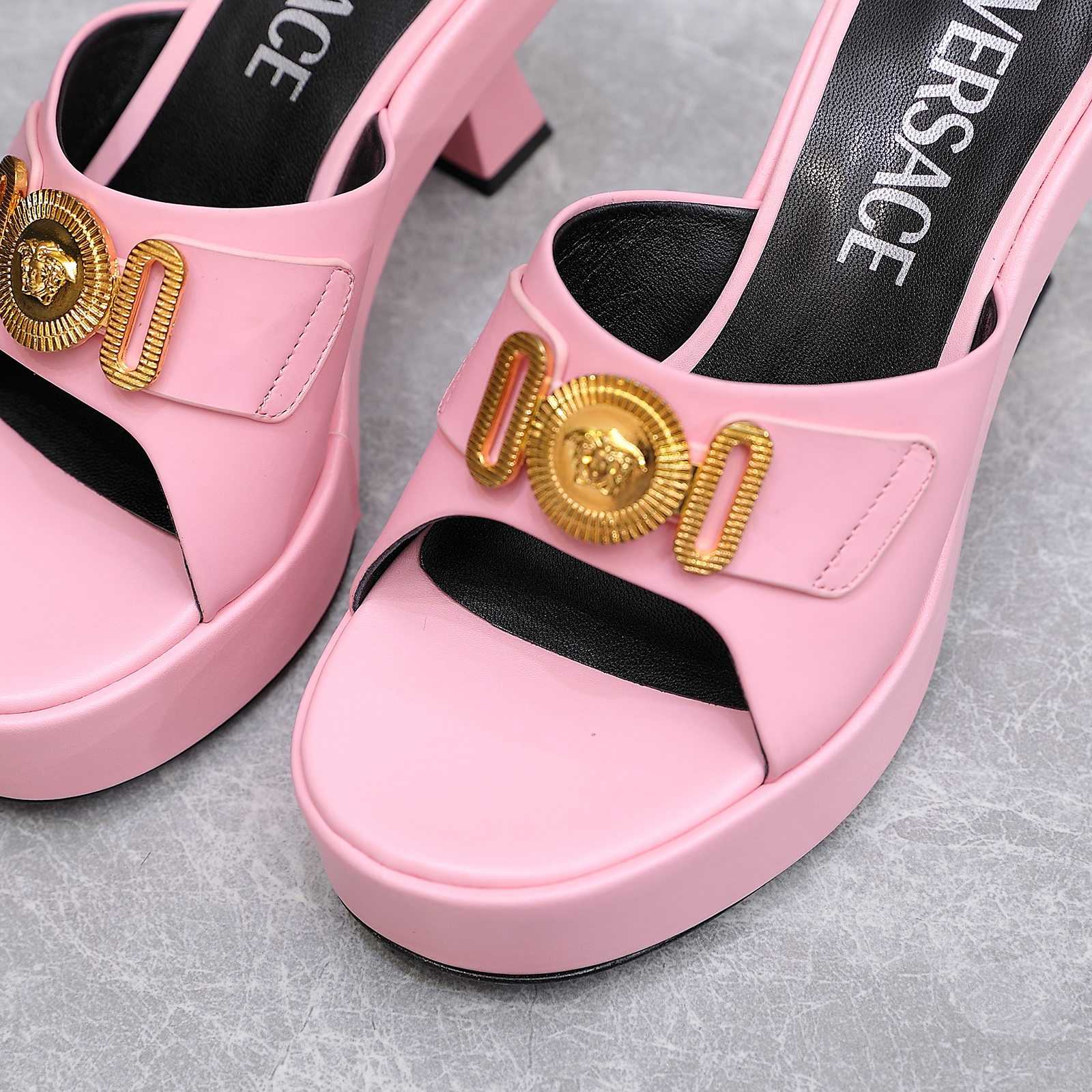 Versace Medusa Biggie Crystal Mules - DesignerGu