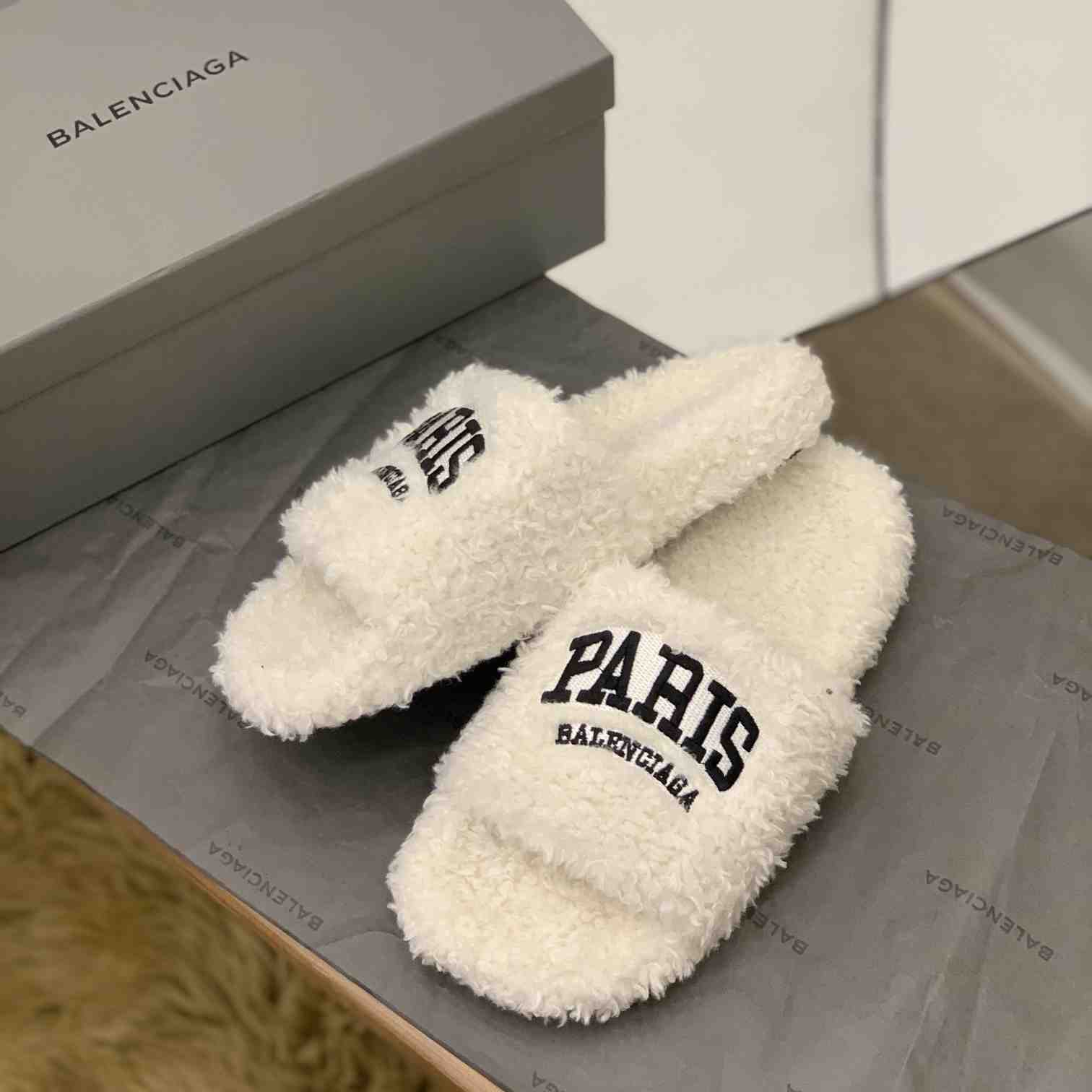 Balenciaga Cities Paris Furry Slide Sandal  - DesignerGu