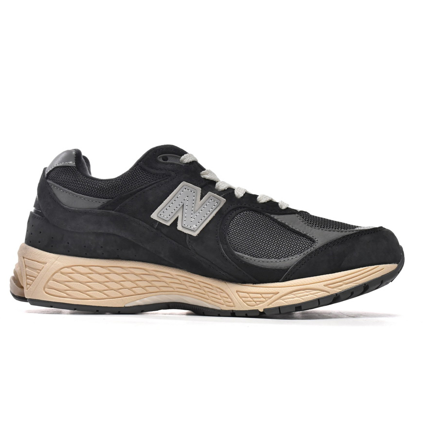 New Balance 2002R Grey Black Sneakers            M2002RHO - DesignerGu