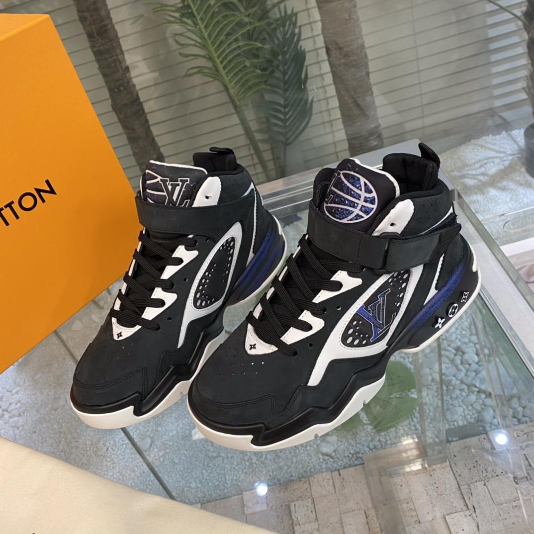 Louis Vuitton LV Trainer 2 Sneaker  1AAHCE - DesignerGu