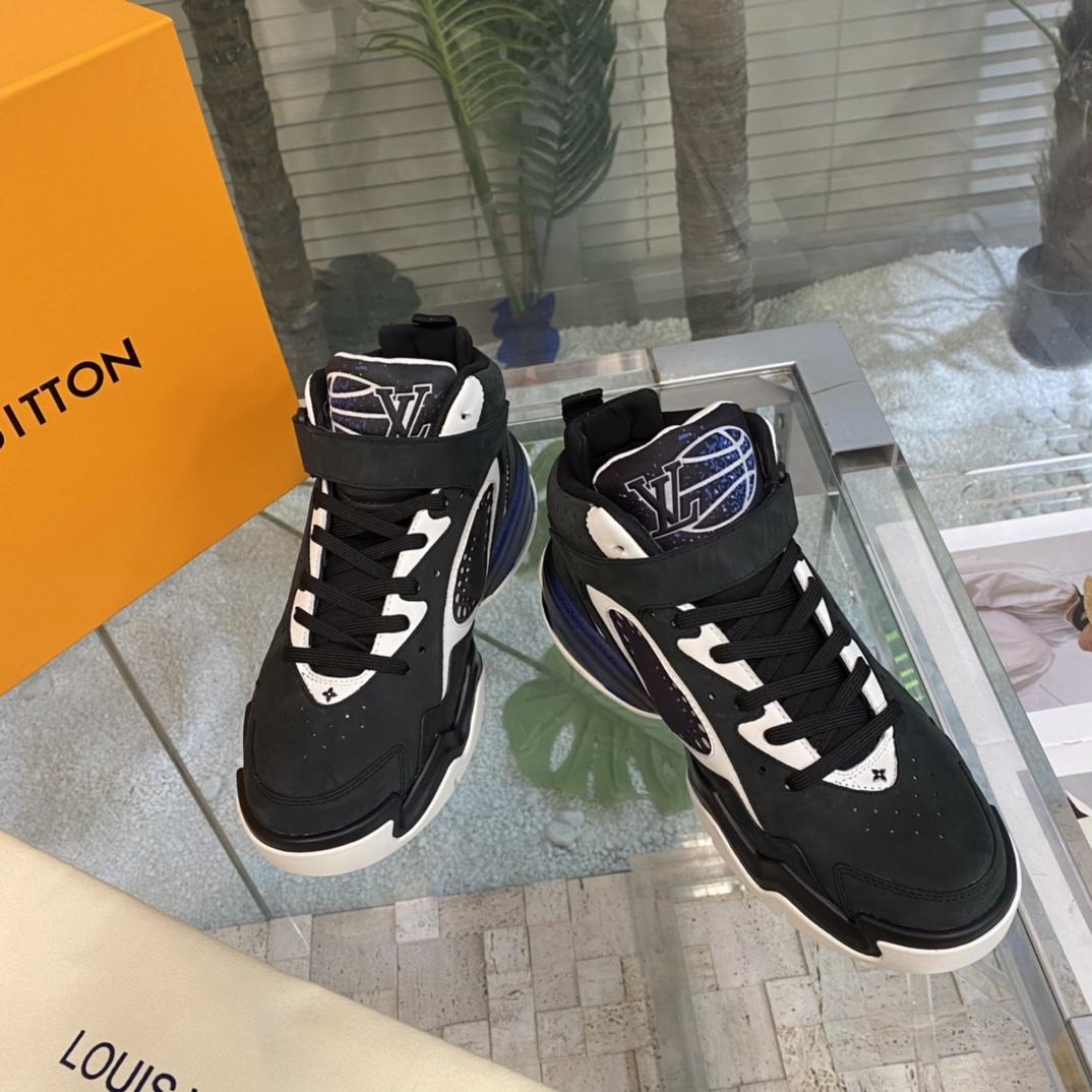 Louis Vuitton LV Trainer 2 Sneaker  1AAHCE - DesignerGu