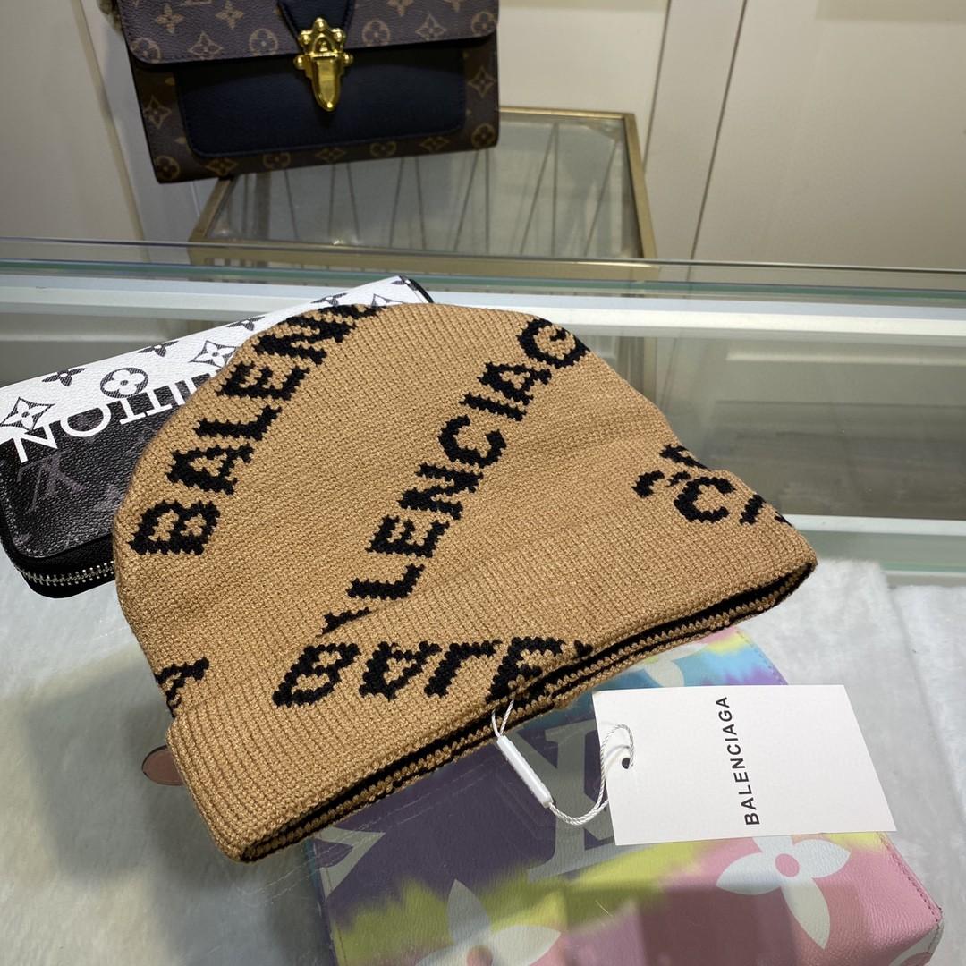 Balenciag Allover Logo Beanie  - DesignerGu