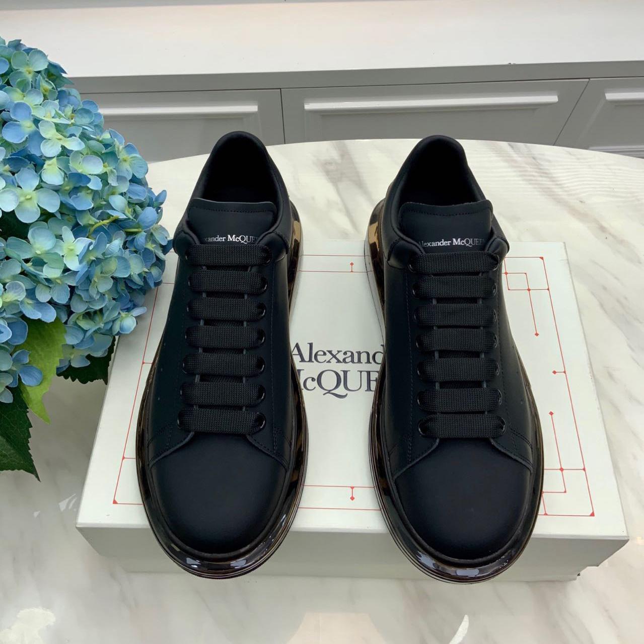 Alexander Mqueen Lace-Up Sneakers  - DesignerGu