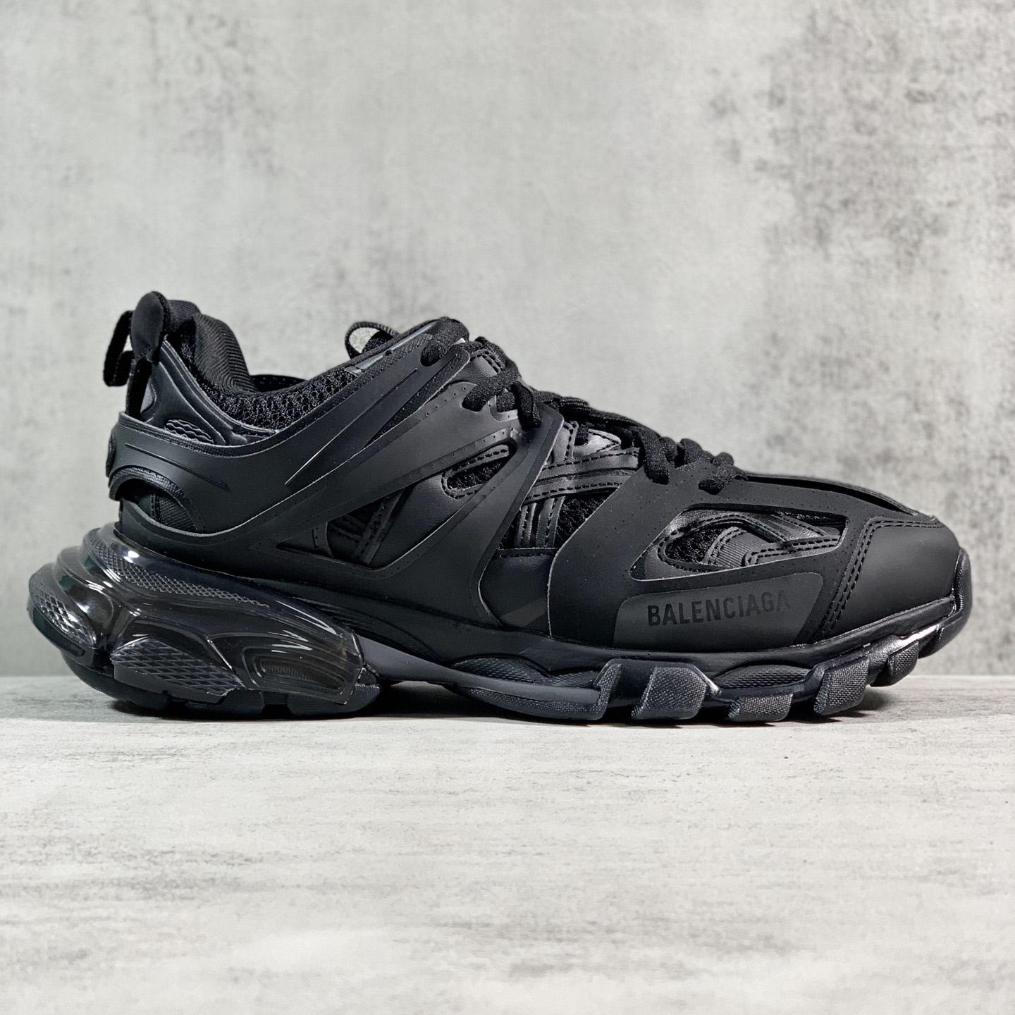 Balenciaga Track Clear Sole Sneaker In Black Mesh And Nylon - DesignerGu